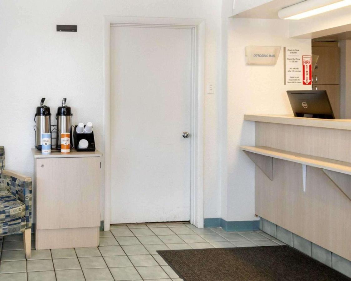 Rodeway Motel Columbus